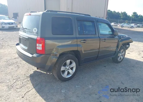 2015 Jeep Patriot Sport z USA, uszkodzony, nr VIN 1C4NJRBB6FD189664